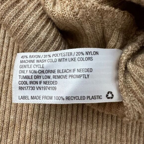 Wild Fable Women’s Medium 2 Piece Dress Set Cropped Long Sleeve Top With Dress - Picture 11 of 11